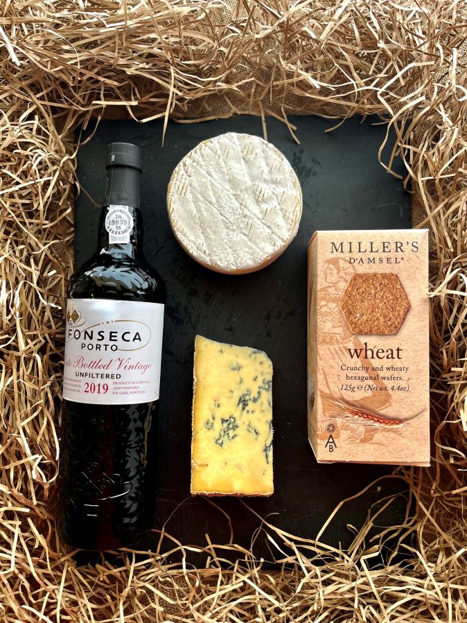 The Hampton Court Park hamper